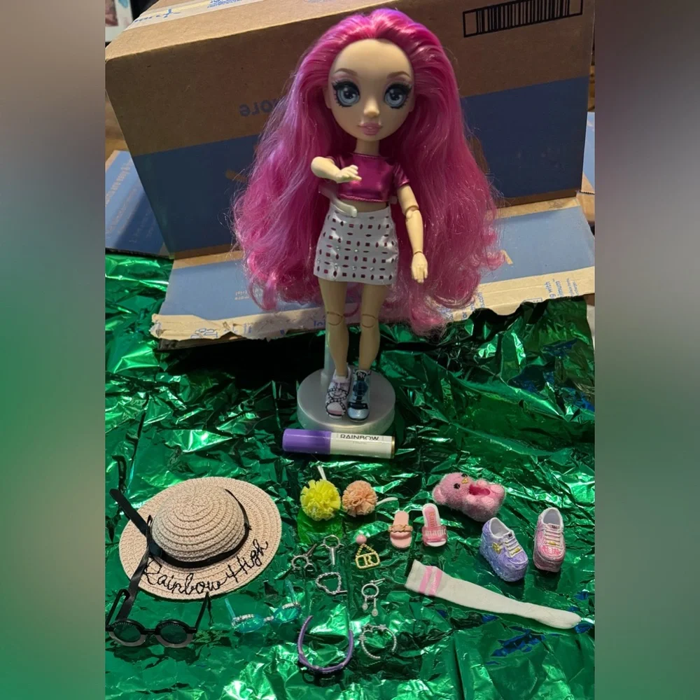 Rainbow High Bundle pink haired doll, straw hat, shower poofs, misc jewelry